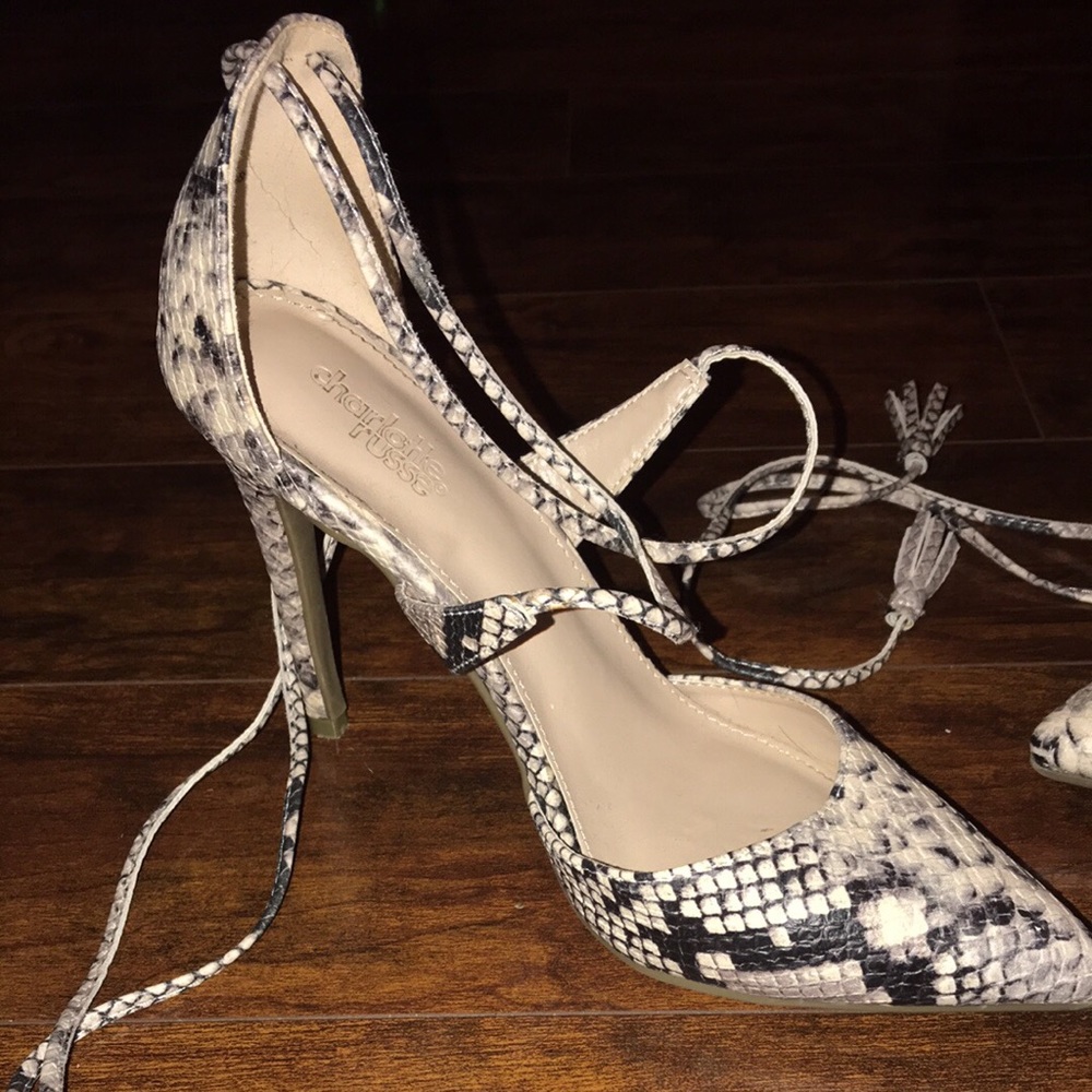 Snakeskin shoes